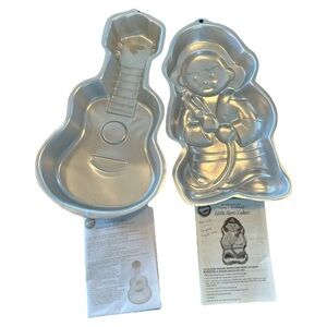 Lot of 2 Vintage Wilton Cake Pans Guitar & Little Heroes w/ Instructions